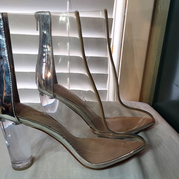 NWOT ALDO Clear plastic w Metallic silver accent high healed booties - Picture 2 of 12